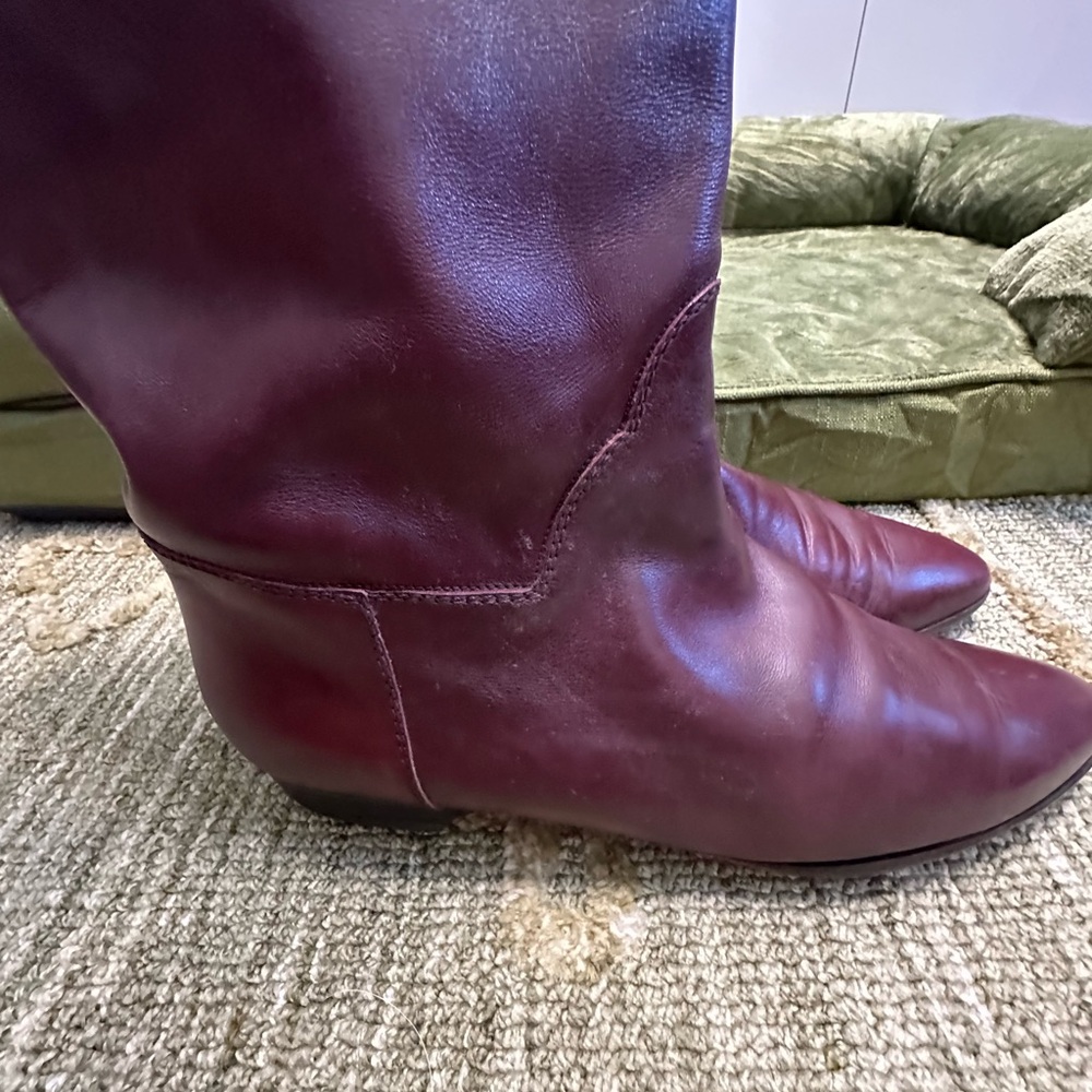 Yves Saint Laurent Burgundy Heeled Boots - Picture 5 of 10